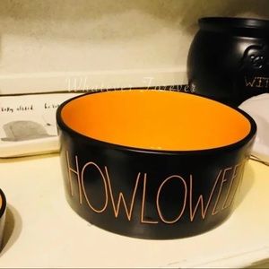 Howloween extra large black and orange Dog Bowl